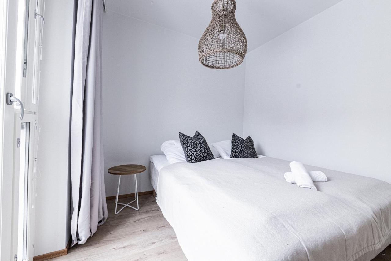 Apartment, Sleepwell, Tyynimeri With Private Parking And Optional Private Sauna Хелзинки Екстериор снимка