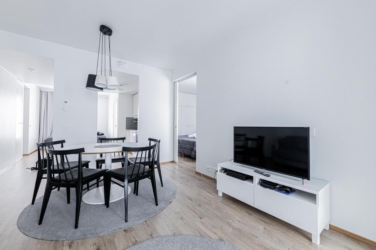 Apartment, Sleepwell, Tyynimeri With Private Parking And Optional Private Sauna Хелзинки Екстериор снимка