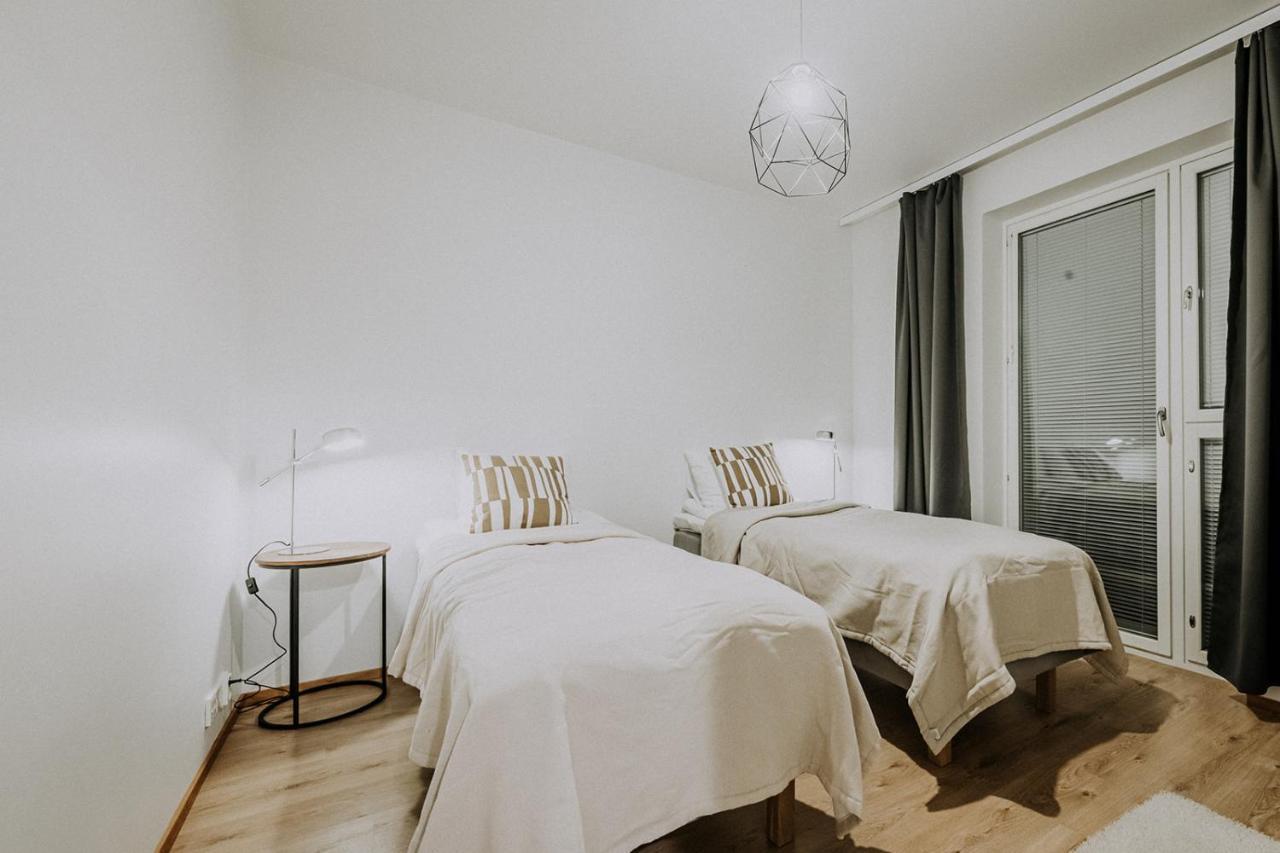 Apartment, Sleepwell, Tyynimeri With Private Parking And Optional Private Sauna Хелзинки Екстериор снимка